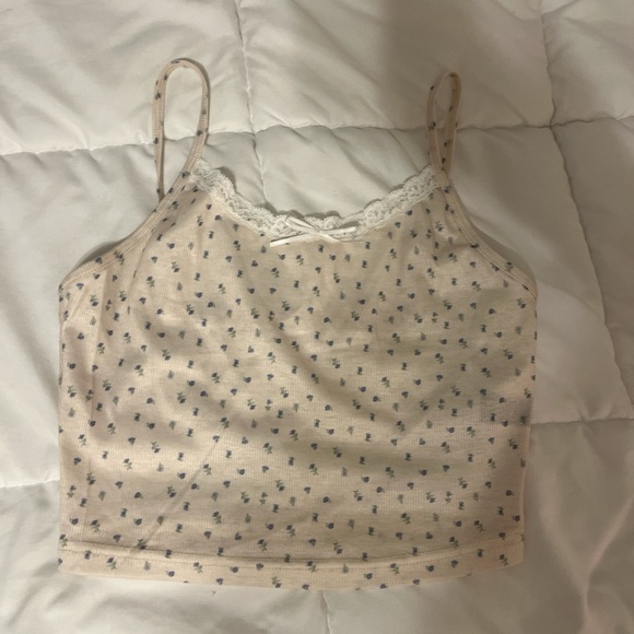 SHEIN floral cropped tank - Picture 2 of 3